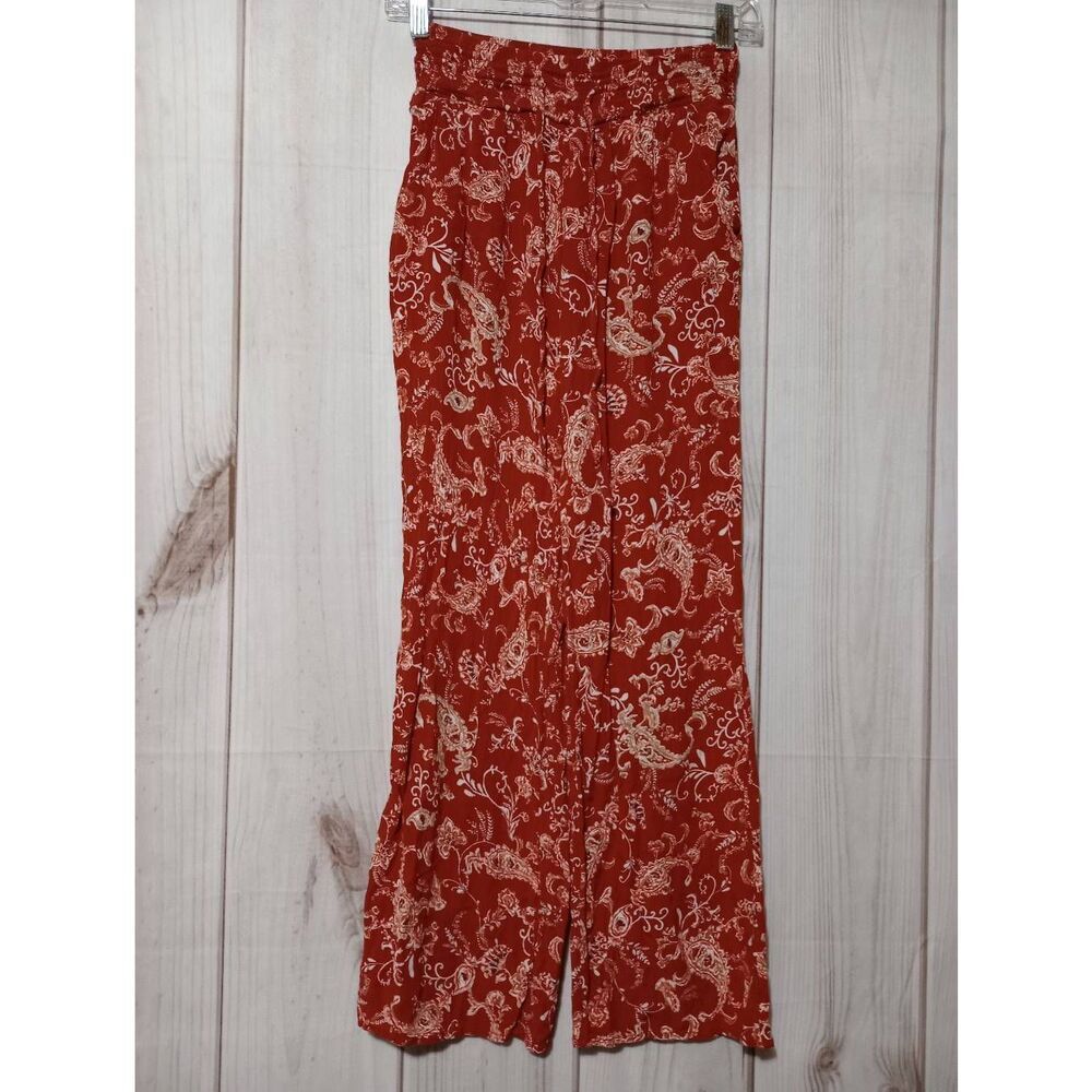 Maurices Pants Ladies Extra Small Coral High Rise Floral Wide Leg Light Weight F